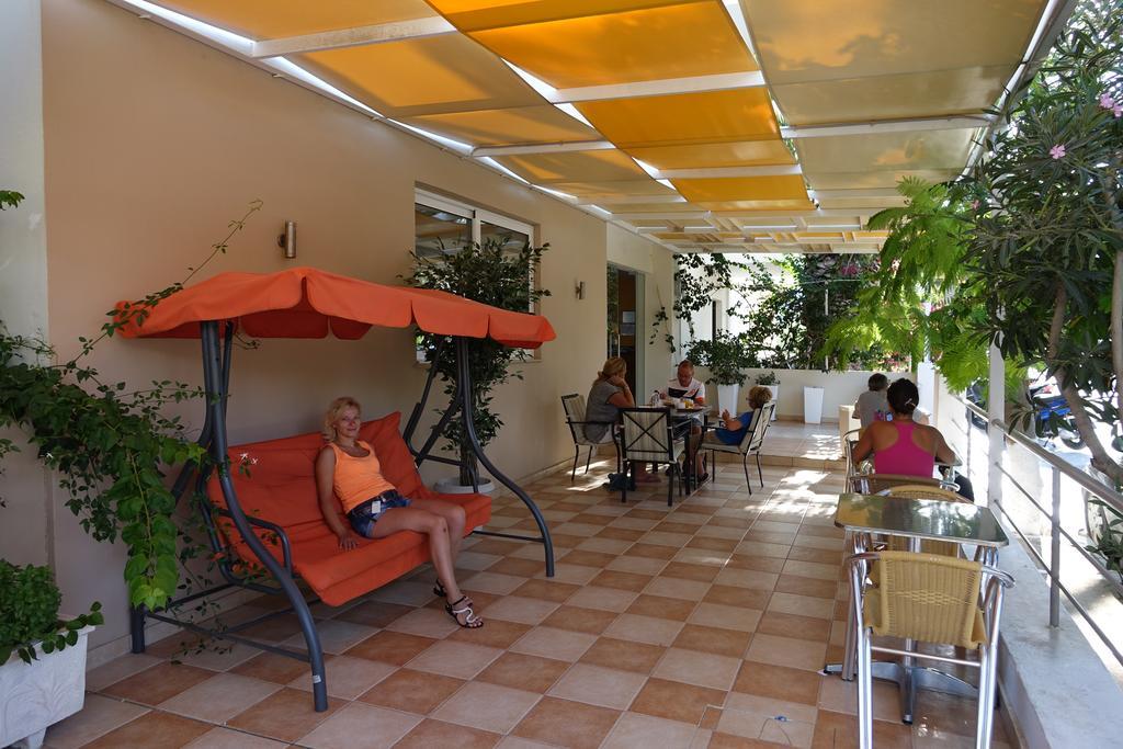 Iolkos Hotel Karpathos Luaran gambar