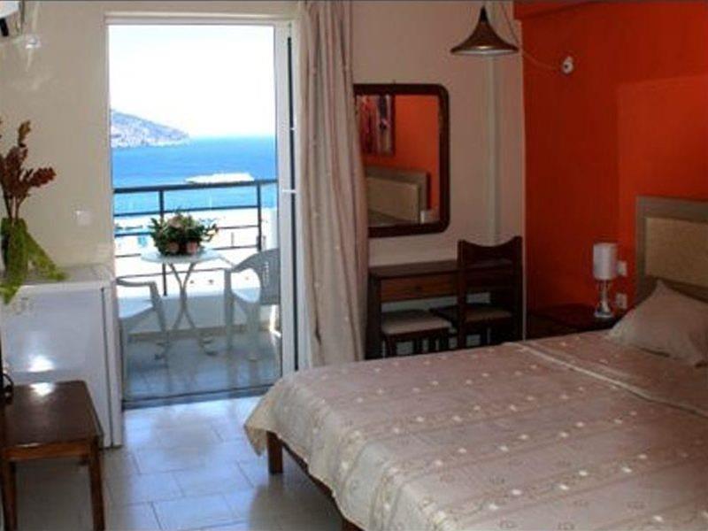 Iolkos Hotel Karpathos Luaran gambar