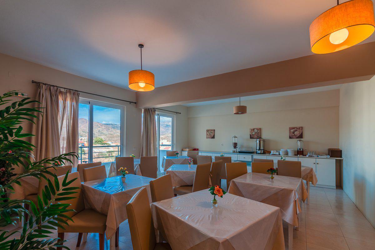 Iolkos Hotel Karpathos Luaran gambar